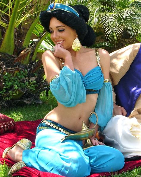 Jasmine Cosplay by swanny1 on DeviantArt