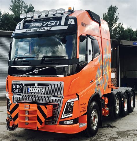 Pin By Simon Matthews On Heavy Haulage Volvo Trucks Mercedes Truck