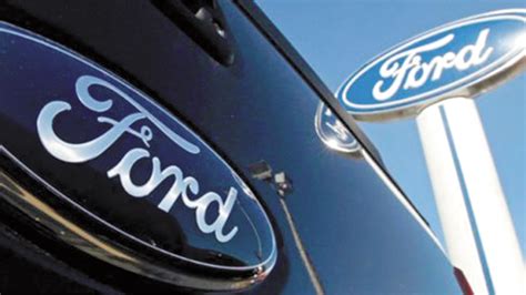 Suspenderá Ford producción en EU México y Canadá por pandemia