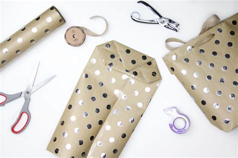 How To Make A T Bag Out Of Wrapping Paper In 4 Easy Steps Blog How To Make A