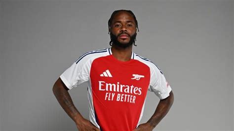 Raheem Sterling Update Arsenal Paying Chelsea Flop Surprising Low Wages