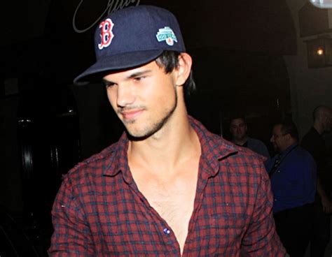 Taylor Lautner From The Big Picture Todays Hot Photos E News