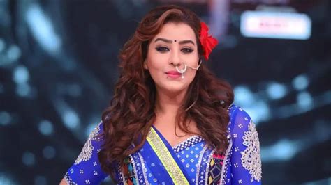 Excl Here S Why Jhalak Dikhhla Jaa S Shilpa Shinde Is Not Papped On