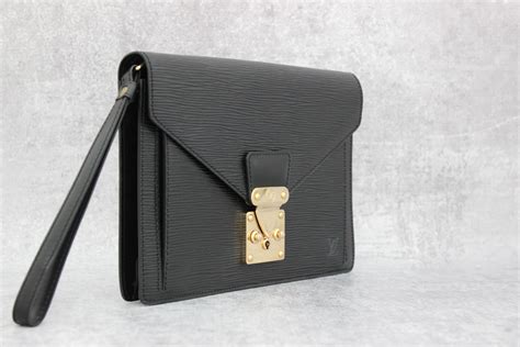 Louis Vuitton Epi Pochette Sellier Dragonne Clutch