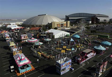 Cheap parking options for the San Antonio Stock Show & Rodeo