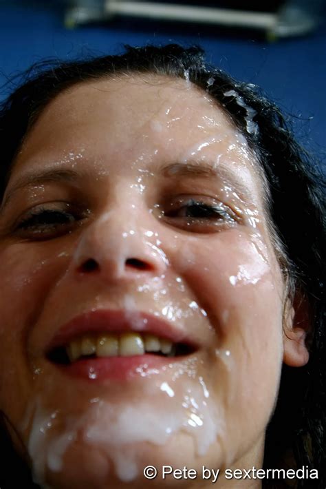 Brunette Milf And Her Perfect Gangbang Blowjob Pics XHamster