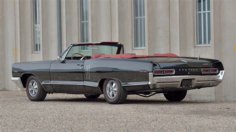 1966 Pontiac Catalina 2+2 Convertible at Indy 2021 as K150 - Mecum Auctions