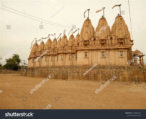 Shree Nakoda Parshwanath Jain Temple Bangalore Stock Photo 1394869451 ...