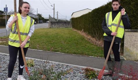 Le Bourgneuf La For T Ma Va Et L O Ont Particip Au Chantier Argent De