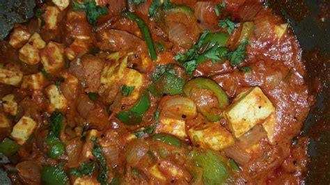 Easy Tawa Paneer Masala Recipe | RitiRiwaz