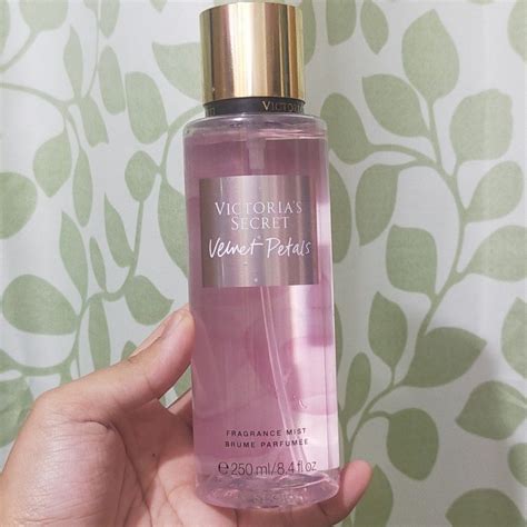 Victoria S Secret Body Mist Velvet Petals On Carousell