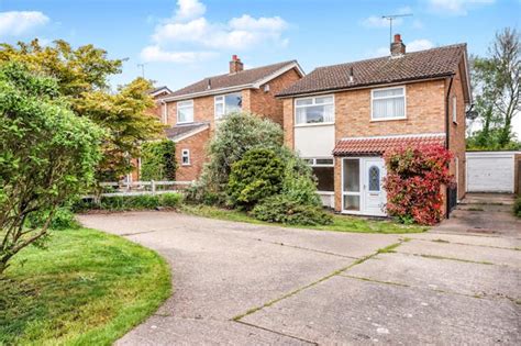 3 Bedroom Detached House For Sale In Halstead Road Mountsorrel Le12 7hf