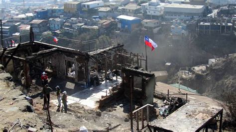 En Chile Los Incendios Dejan Al Menos 112 Muertos Y Seis Templos