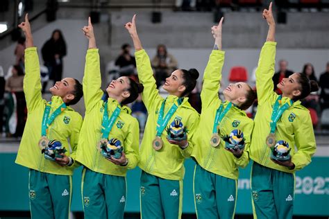 Pan Gin Stica R Tmica Conquista Mais Um Ouro E Brasil Bate