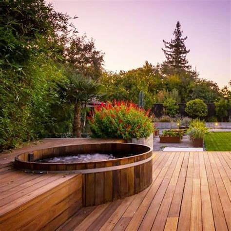 Premium Cedar Wood Hot Tubs Northern Lights Hot Tubs Hot Tub Garden