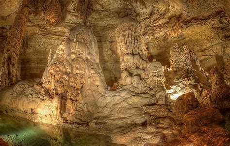 Natural Bridge Caverns Unique Places Around The World Worldatlas