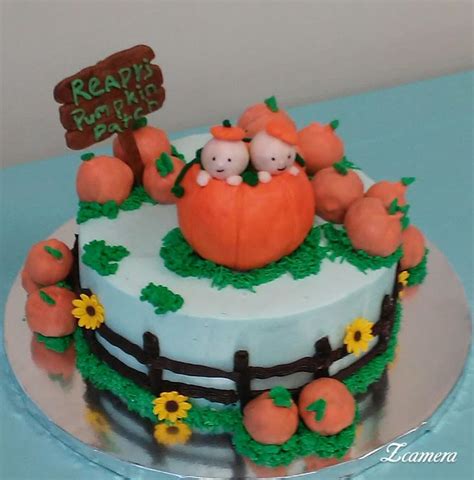 Twin Pumpkin Baby Shower Cake | Baby shower desserts, Baby shower cakes ...