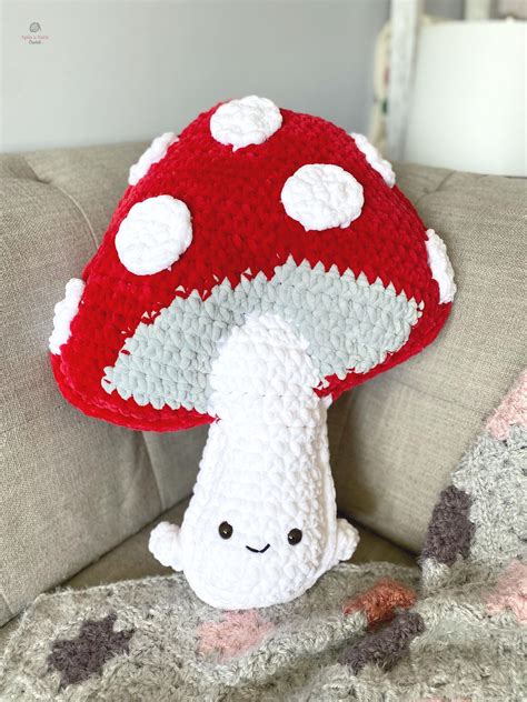 Mushroom Amigurumi Free Crochet Pattern • Spin a Yarn Crochet