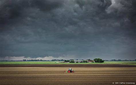 Code Geel In Nederland Wegens Kans Op Onweer Hagel En Windstoten