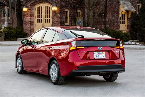 Toyota Prius 2019 Precios versiones y equipamiento en México