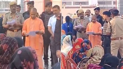 Agency News Yogi Adityanath Meets People During Janata Darshan In