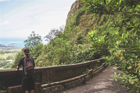 Old Pali Highway — Oahu Hike