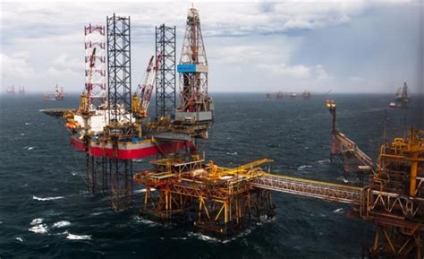 PetroVietnam beats Q1 business targets - Economy - Vietnam News ...