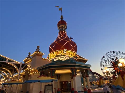 The Top Ten Best Disney California Adventure Restaurants 2023