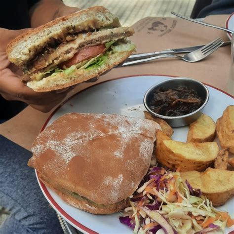 Gordo Vegano Belgrano Residencial C1428DAF Argentina Sándwich de Mila