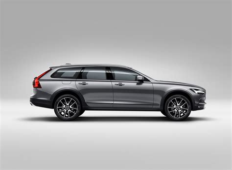 Volvo V90 Cross Country New Off Road Wagon Debuts New Volvo V90 Cross