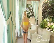 Ultra Hot Blonde On The Green Bed