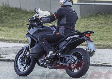 KTM 1290 Super Adventure S 2024 Cambia Lo Stile Foto Spia News