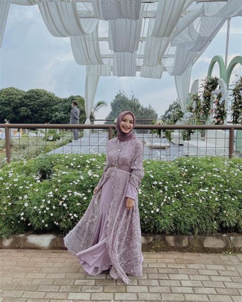 10 Dress Hijab Anggun Cut Intan Nabila, Selalu Stylish!