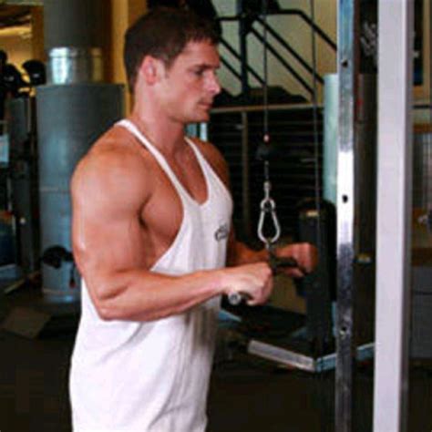 Cable Tricep Pushdown By Martel Berry Exercise How To Skimble