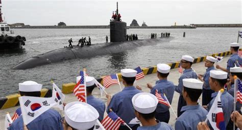 Submarino de EE UU con armas nucleares llegó a Corea del Sur MUNDO