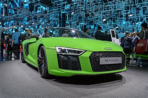 Audi R V Plus Sportauto An Der Autoausstellung Iaa Frankfurt