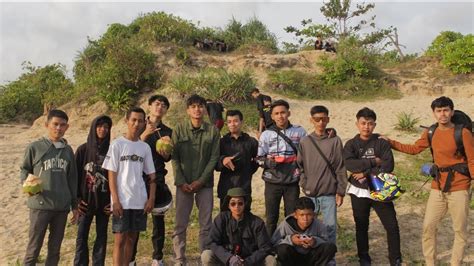 Hiling Go To Pantai Ujung Genteng Bbs Youtube