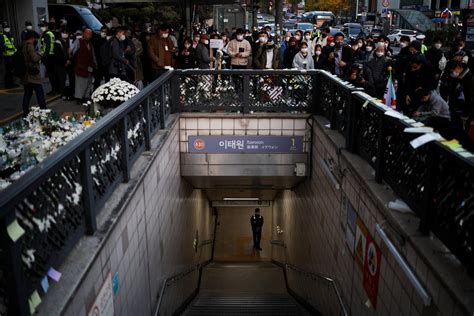 Massenpanik in Seoul Polizei räumt Fehler ein