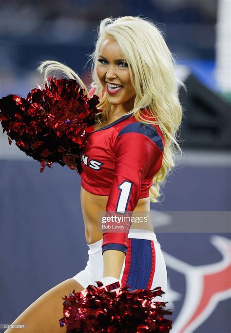 Pin By Ashley Reed On Nfl Cheerleaders Texans Cheerleaders Hot Cheerleaders Nfl Cheerleaders