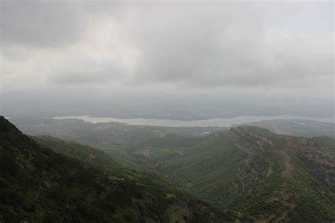 An evening at Sinhagad fort - Tripoto