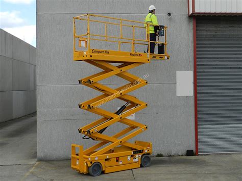 New Haulotte Compact N Scissor Lift In Listed On Machines U