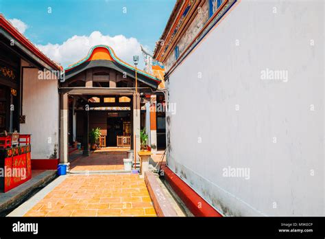 Cheng Hoon Teng Chinese Temple Hi Res Stock Photography And Images Alamy