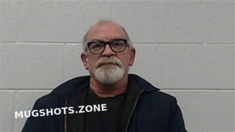 RANDALL DECKER 11 12 2021 Cross County Mugshots Zone