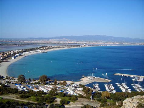 Spiaggia Del Poetto Sardegna Spiagge Italiane Su Trovaspiagge It