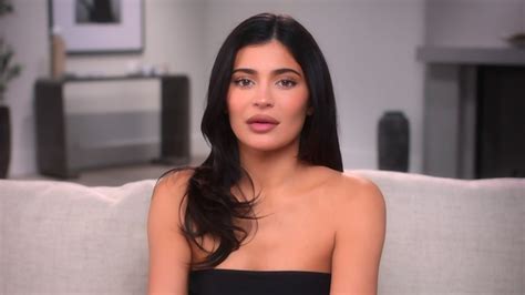 Kylie Jenner Denies Getting Plastic Surgery On Her Whole Face ‘ive