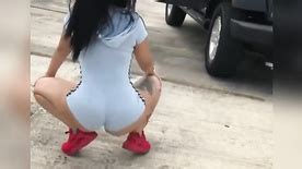 Latina Ass Jiggle Like Jello Part 2 Cnn Amador