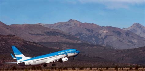 Aerol Neas Argentinas Transport Casi Millones De Pasajeros Entre