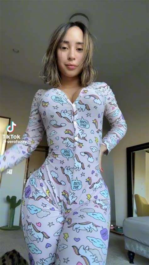 Verofozzy R Tiktok Tits