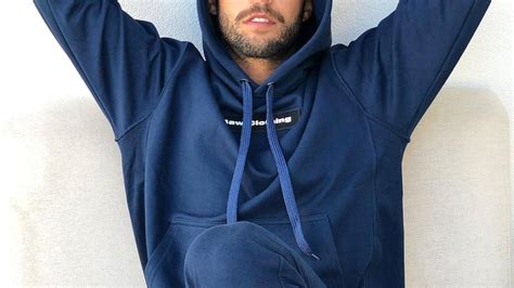 Suposto Perfil Que Diz Ser Affair Gay De Pedro Scooby Promete Revelar Prova Hoje O Bom Da Not Cia