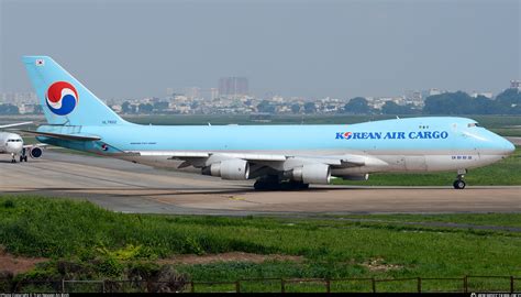 Hl Korean Air Lines Boeing B Erf Photo By Tran Nguyen An Binh